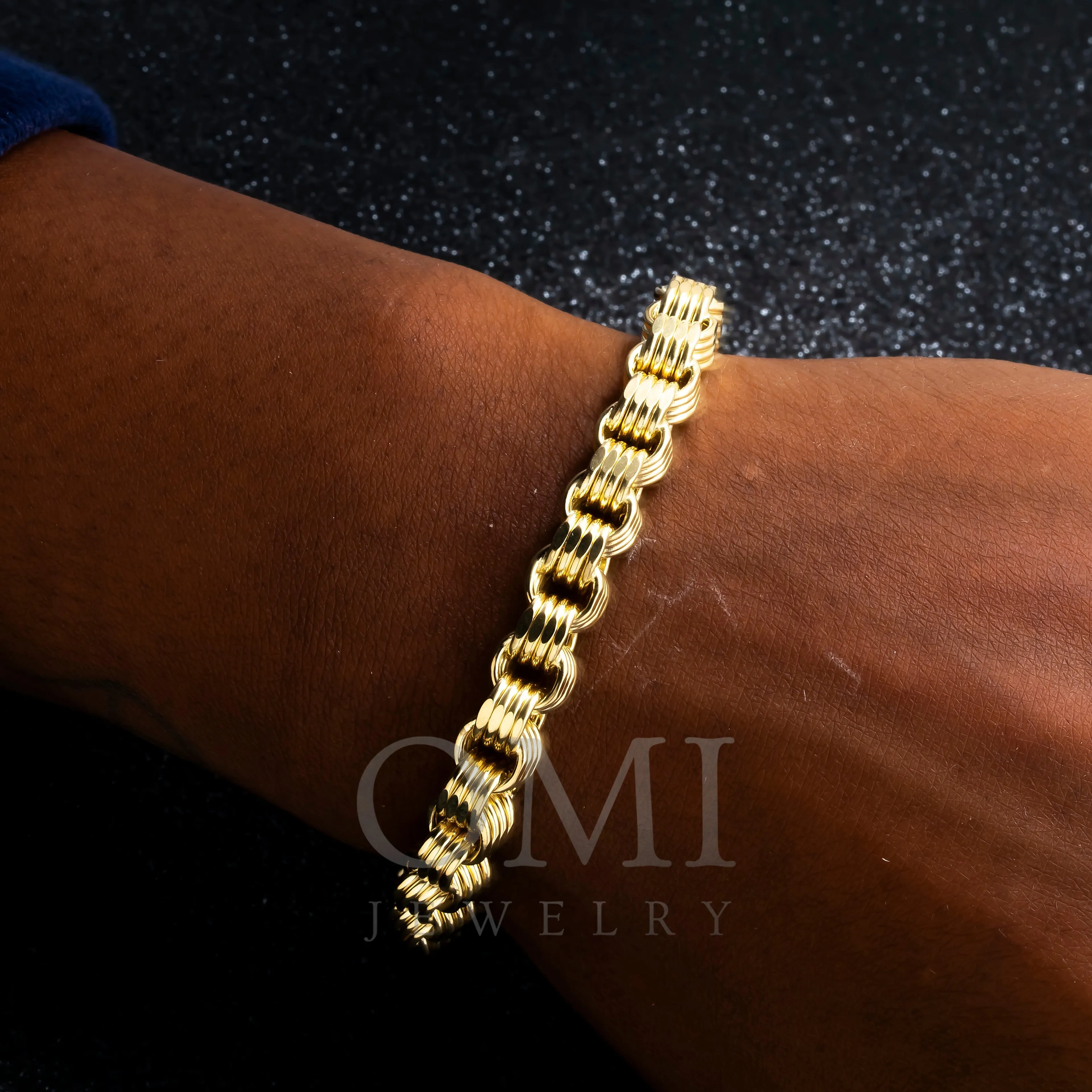 10K GOLD HOLLOW BOX BYZANTINE CHAIN BRACELET
