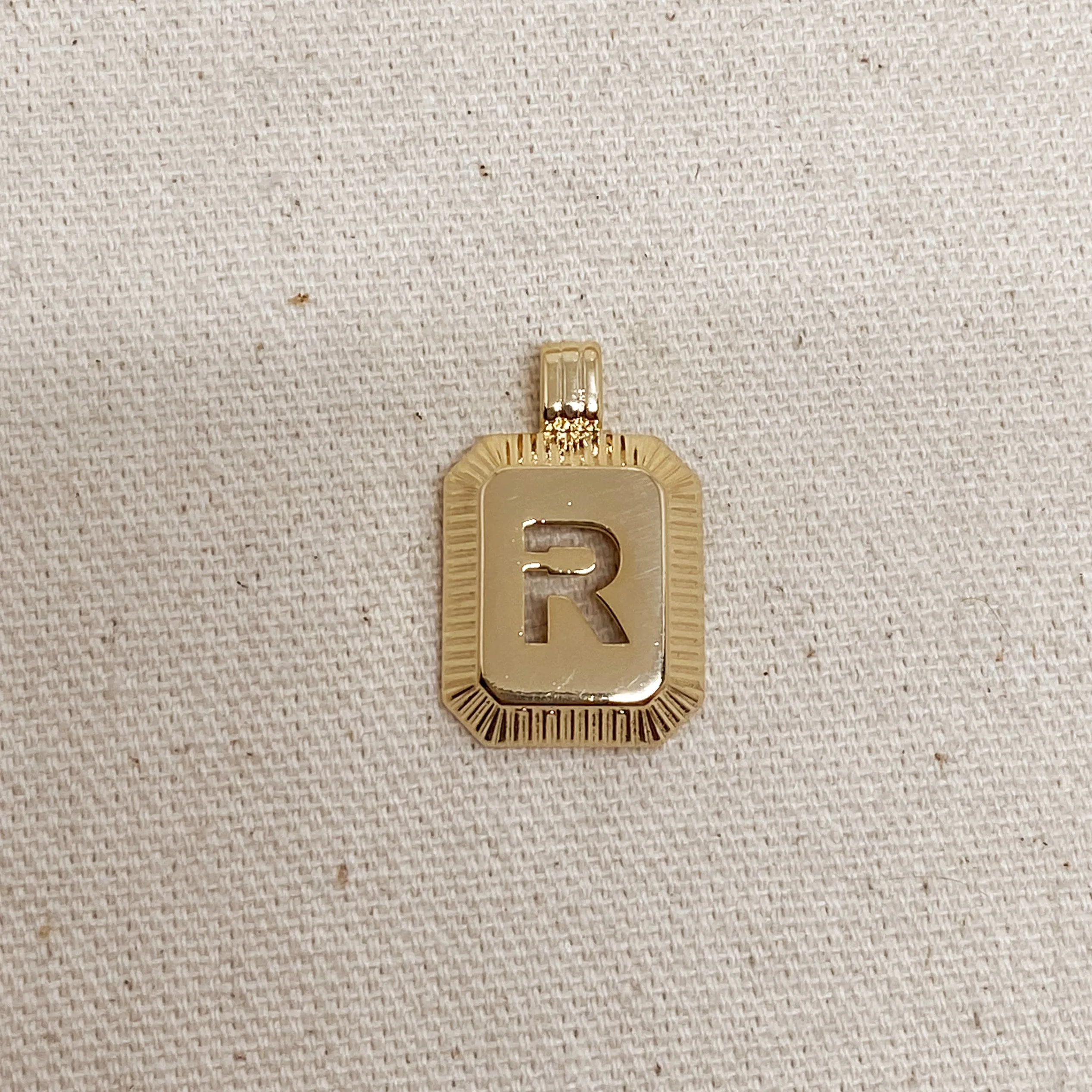 18k Gold Filled Initial Plate Pendant Letter R