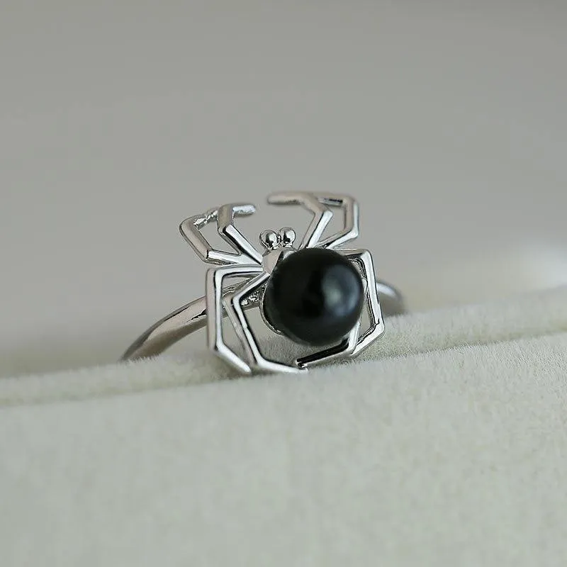 Black Spider Ring