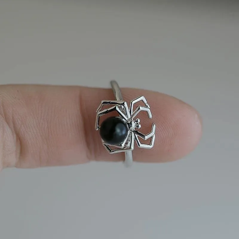 Black Spider Ring