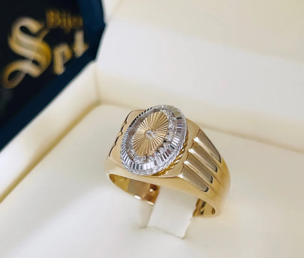 Men ring