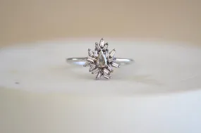 Teardrop Rosecut Firework Ring